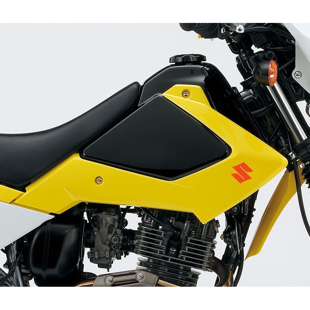 Мотоцикл suzuki 200